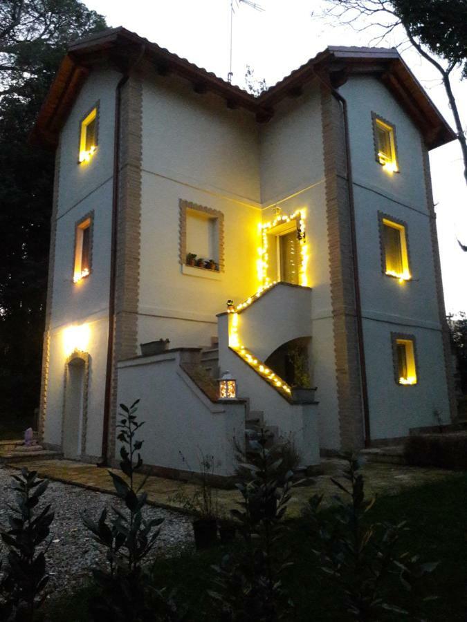 Il Gatto E Il Violino Villa Lido di Fermo Luaran gambar