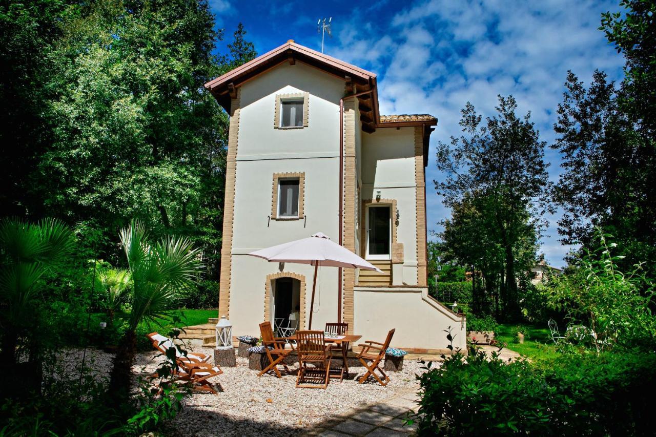 Il Gatto E Il Violino Villa Lido di Fermo Luaran gambar