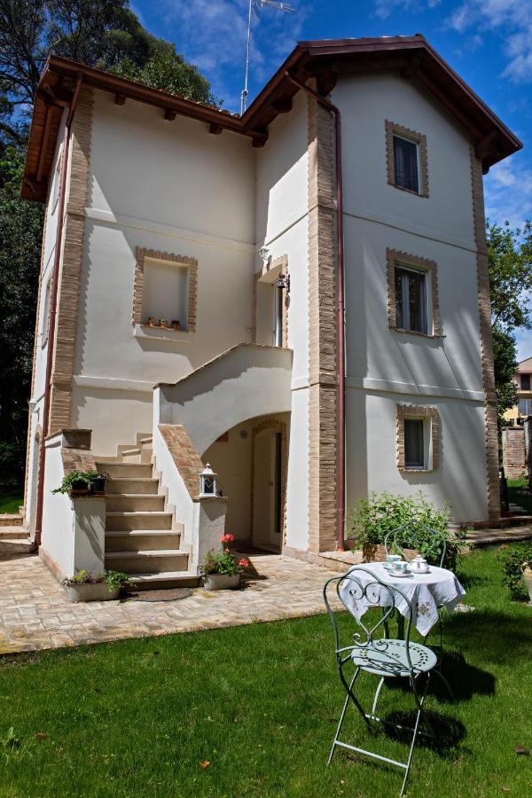 Il Gatto E Il Violino Villa Lido di Fermo Luaran gambar